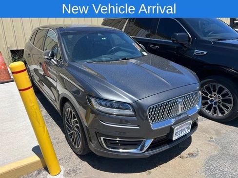 Used 2020 Lincoln Nautilus Reserve w/ Equipment Group 201A FWD image 1