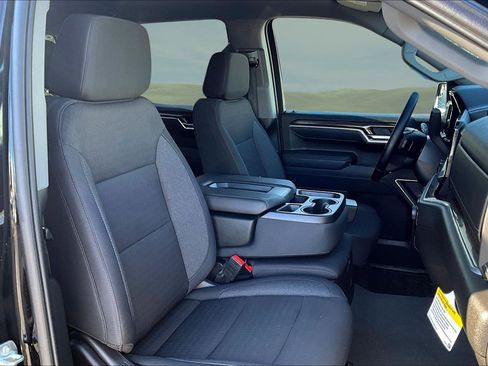 Used 2025 Chevrolet Silverado 1500 LT image 21
