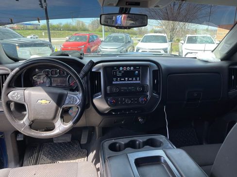 Used 2019 Chevrolet Silverado 1500 LT w/ All Star Edition AWD/4WD image 10
