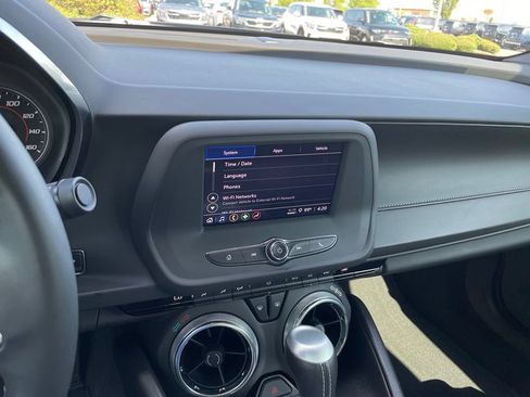 Used 2023 Chevrolet Camaro LT RWD image 15