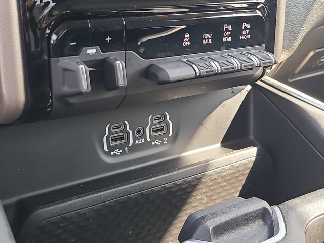 Used 2024 RAM 2500 Laramie w/ Bed Utility Group AWD/4WD image 24