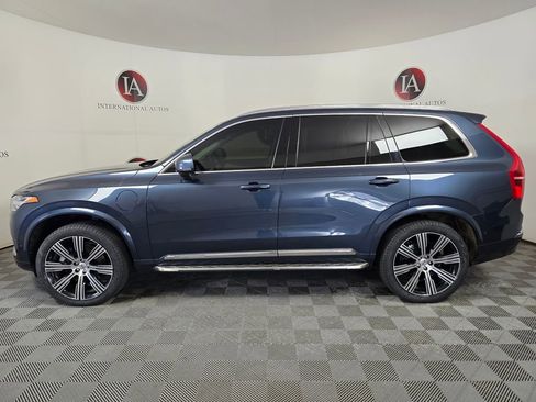 Used 2024 Volvo XC90 T8 Ultimate w/ Protection Package Premier AWD/4WD image 6