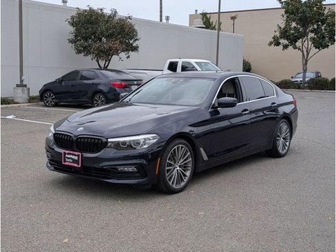 Used 2018 BMW 540i image 1