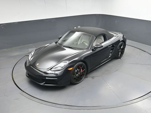 Certified 2025 Porsche 718 Boxster S RWD image 34