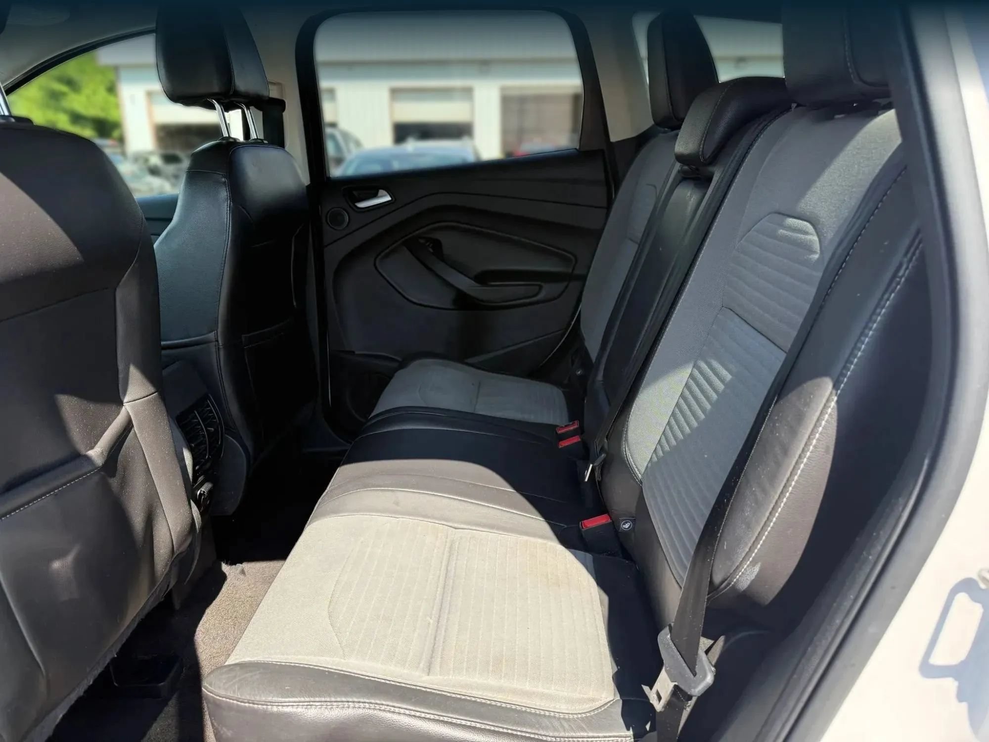 Used 2017 Ford Escape Titanium w/ Canadian Touring Package AWD/4WD image 21
