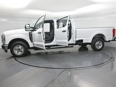 New 2026 Ford F350 XL w/ XL Chrome Package image 33