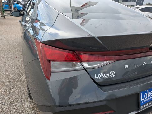 Used 2024 Hyundai Elantra SEL FWD image 8