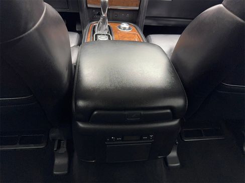 Used 2024 Nissan Armada SL image 74