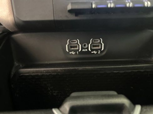 Used 2022 RAM 1500 Laramie AWD/4WD image 54