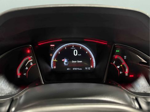 Used 2019 Honda Civic Type R image 16
