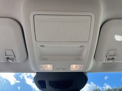 Certified 2022 Ford Escape SEL w/ Technology Package image 16