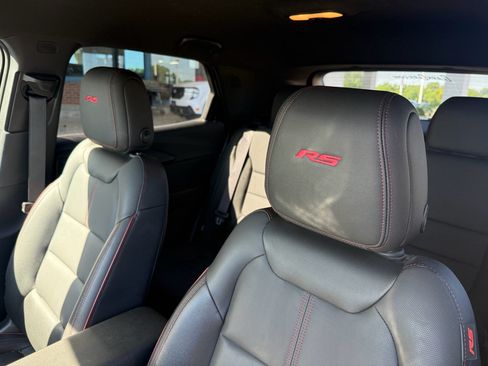 Used 2025 Chevrolet TrailBlazer RS w/ Convenience Package FWD image 10