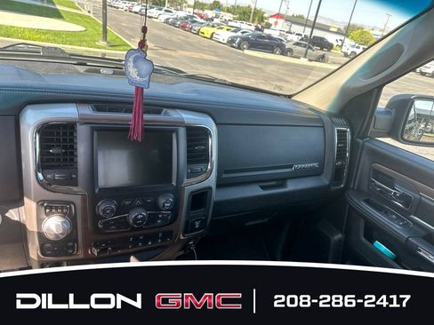 Used 2017 RAM 1500 Laramie AWD/4WD image 13