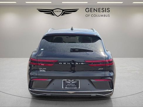 New 2026 Genesis GV70 2.5T Select AWD/4WD image 4