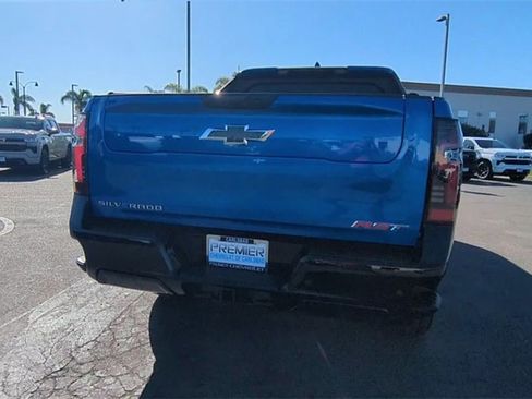 Certified 2025 Chevrolet Silverado EV RST image 7
