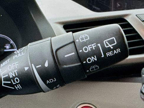 Used 2015 Honda Odyssey EX-L image 14