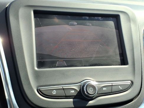 Used 2024 Chevrolet Equinox LT w/ LPO, Floor Liner Package FWD image 13
