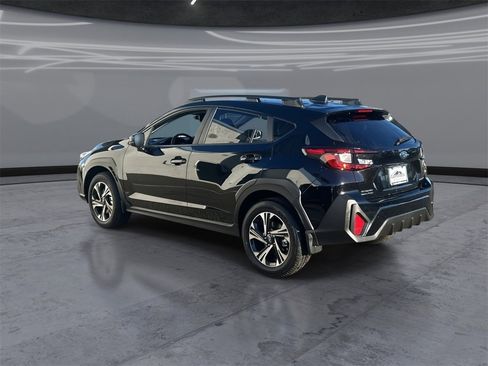 Certified 2025 Subaru Crosstrek 2.5i Sport w/ Crosstrek Mirror Package image 4