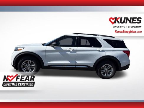 Used 2020 Ford Explorer XLT w/ Equipment Group 202A AWD/4WD image 5