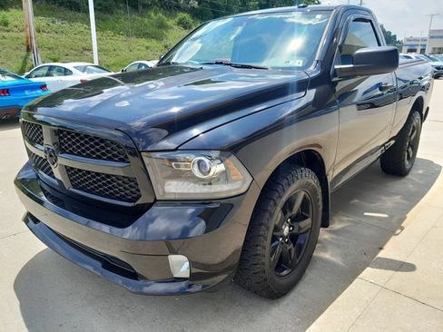 Used 2014 RAM 1500 Express AWD/4WD image 5
