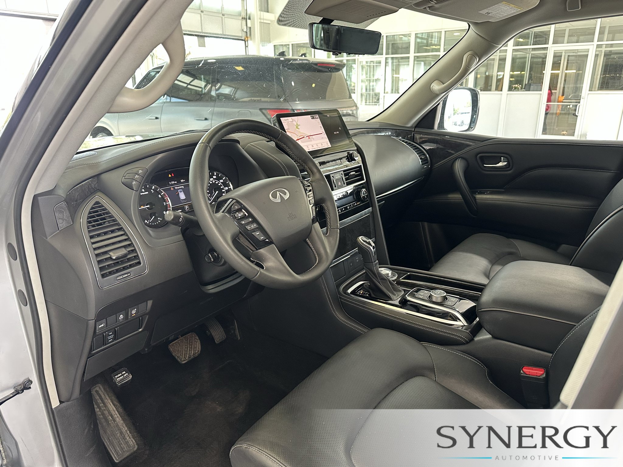 Certified 2023 INFINITI QX80 Luxe w/ All-Season Package AWD/4WD image 24
