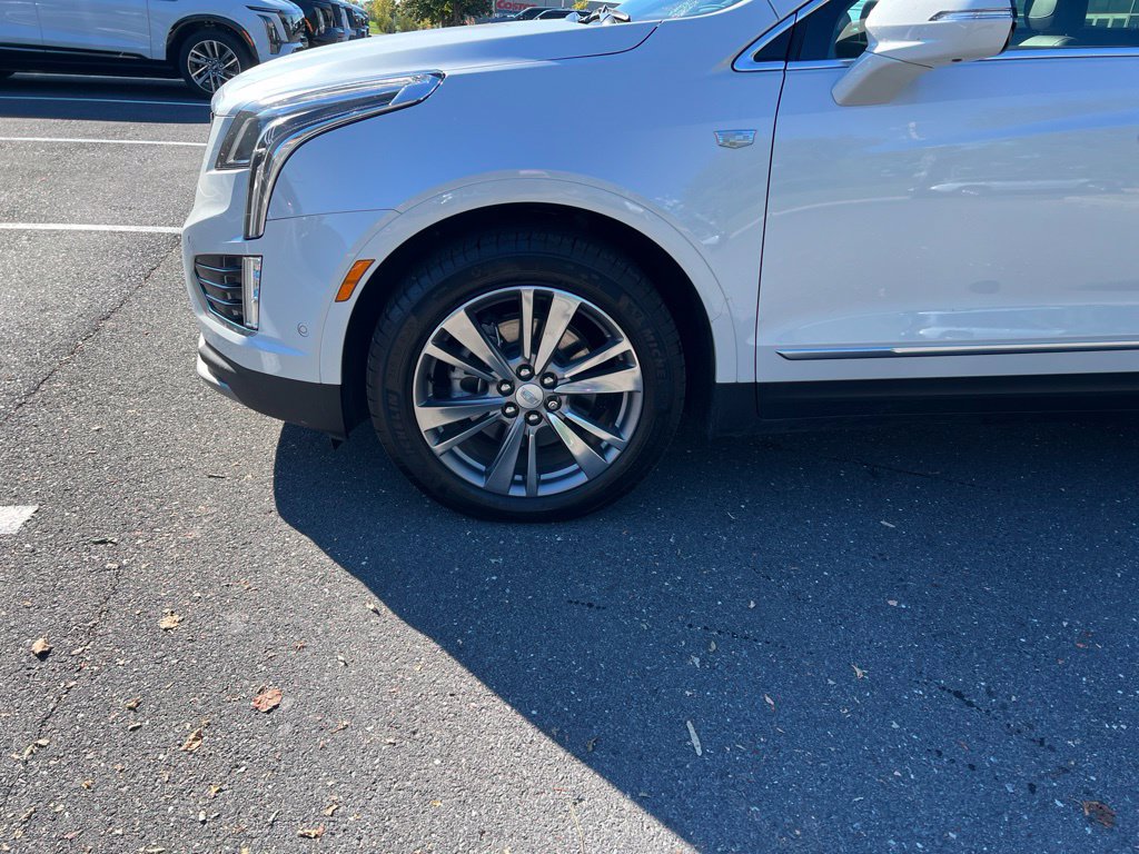 Certified 2026 Cadillac XT5 Premium Luxury w/ Driver Assist Package AWD/4WD image 32