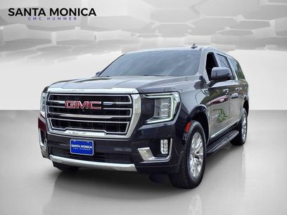 Used 2023 GMC Yukon XL SLT w/ SLT Luxury Package