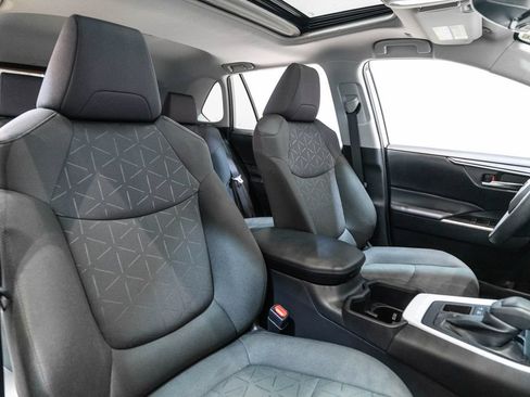 Certified 2024 Toyota RAV4 XLE w/ Convenience Package AWD/4WD image 15