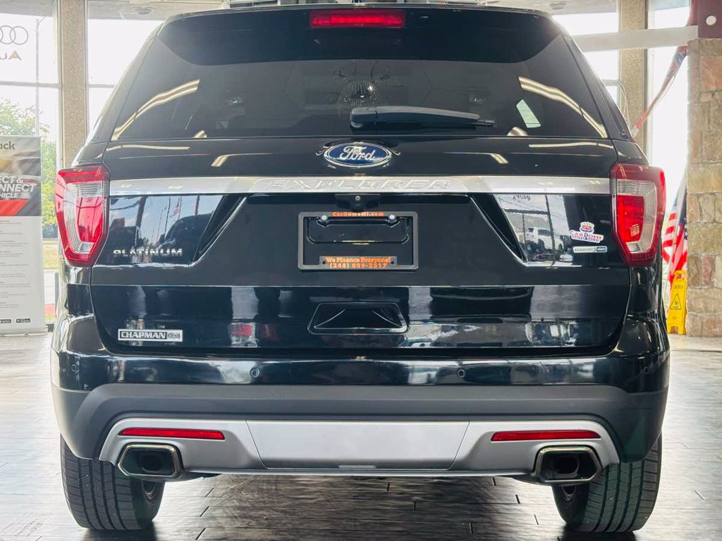 Used 2017 Ford Explorer Platinum AWD/4WD image 11