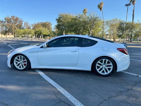 Used 2015 Hyundai Genesis 3.8 RWD image 11