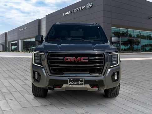Used 2021 GMC Yukon XL AT4 w/ Rear Media and Nav Package AWD/4WD image 8