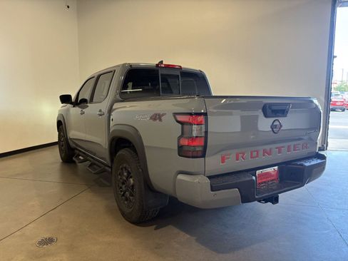 Used 2022 Nissan Frontier PRO-4X w/ Pro-4X Premium Package AWD/4WD image 5