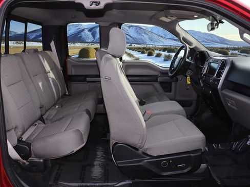 Used 2015 Ford F150 XLT w/ Equipment Group 302A Luxury image 22