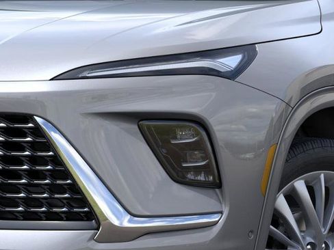 New 2026 Buick Enclave Avenir image 10