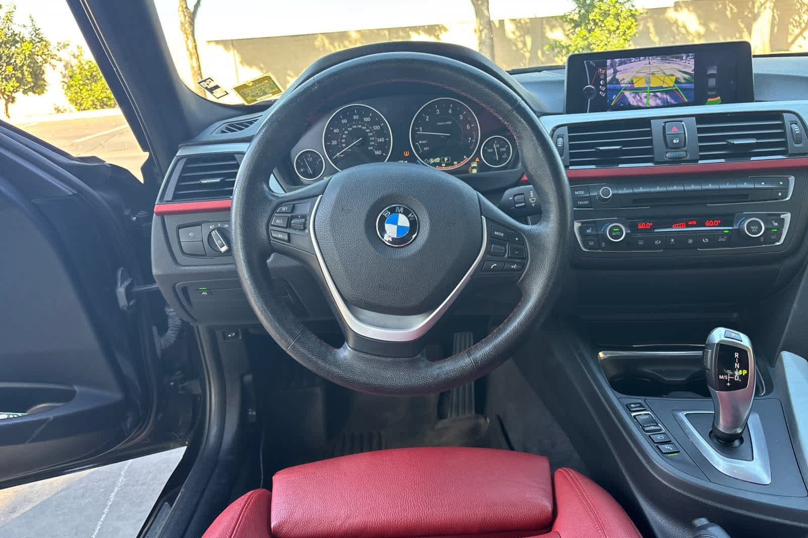 Used 2013 BMW 335i xDrive Sedan AWD/4WD image 16