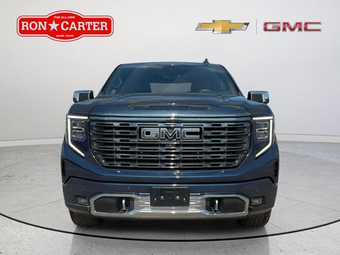 Used 2022 GMC Sierra 1500 Denali Ultimate AWD/4WD image 2