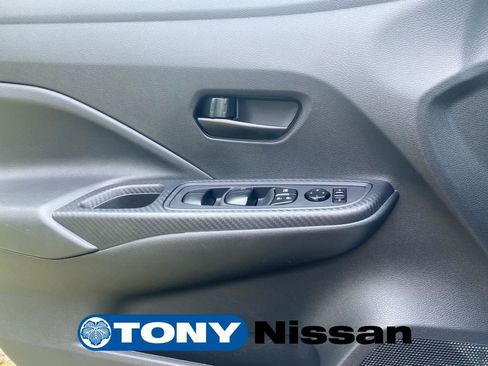 Used 2024 Nissan Versa S w/ S Plus Package image 30