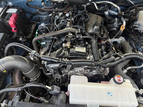 Used 2026 Toyota Tacoma SR5 AWD/4WD image 21