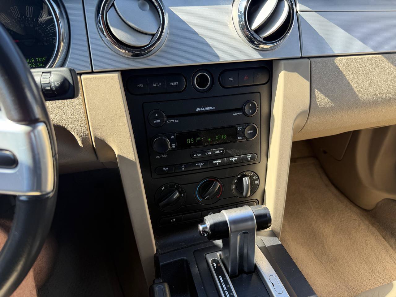 Used 2006 Ford Mustang GT RWD image 9