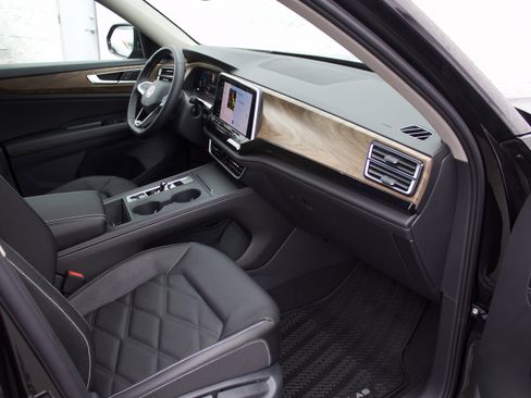 New 2026 Volkswagen Atlas SE AWD/4WD image 35