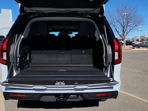 New 2026 Ford Expedition Active image 39