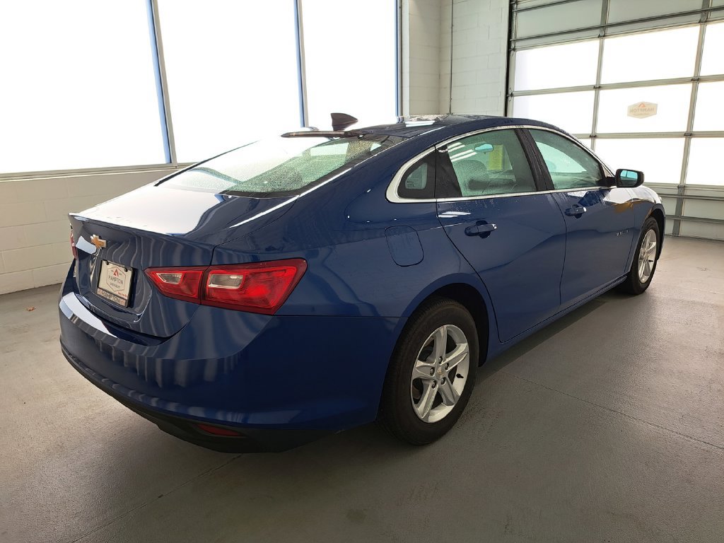 Used 2023 Chevrolet Malibu LS FWD image 5