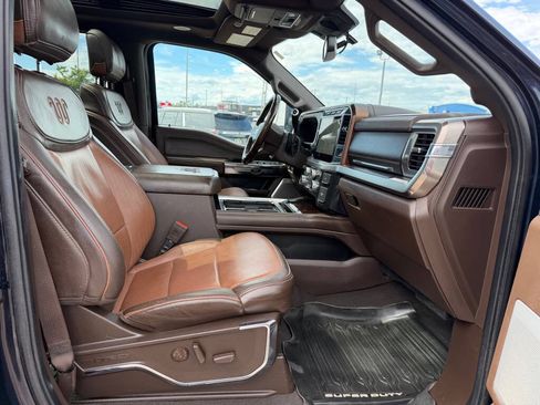 Used 2023 Ford F250 King Ranch w/ FX4 Off-Road Package AWD/4WD image 57