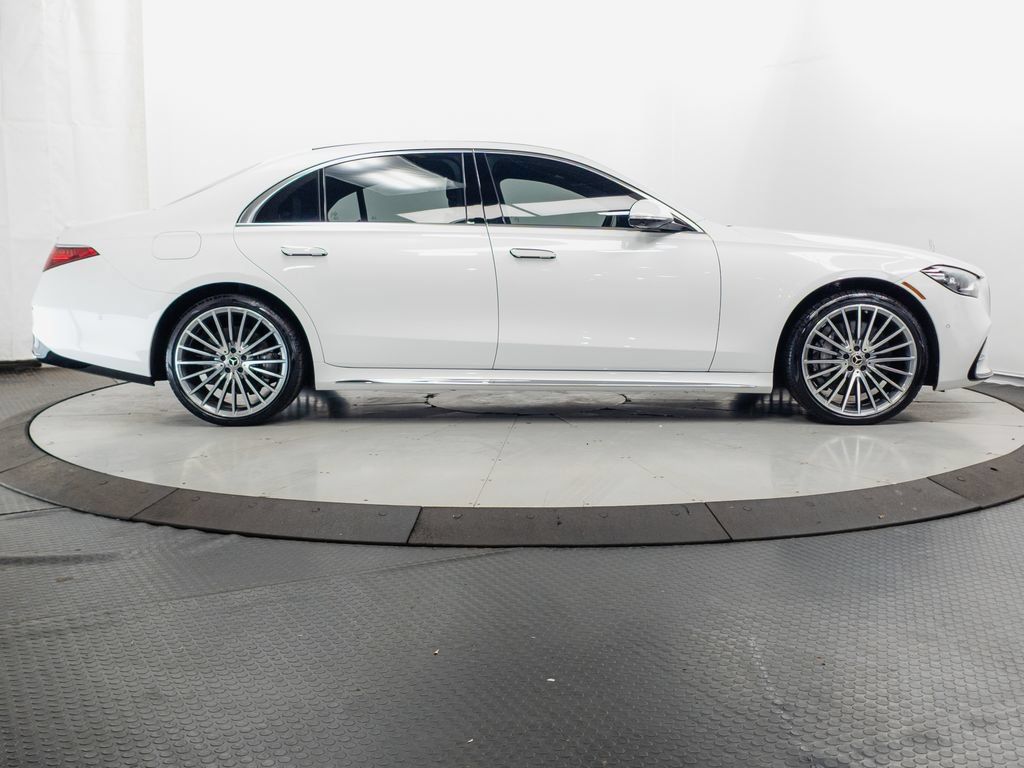 Used 2024 Mercedes-Benz S 580 4MATIC Sedan image 36