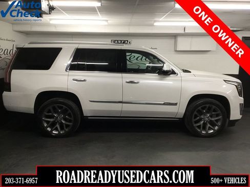 Used 2017 Cadillac Escalade Premium Luxury image 1