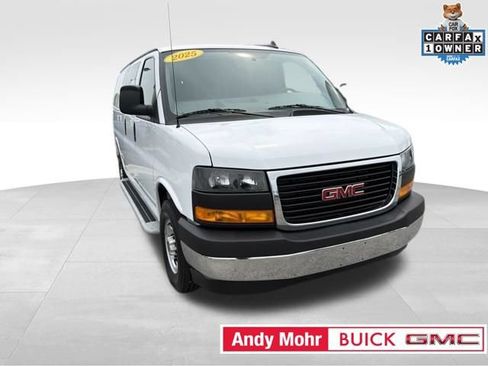Used 2025 GMC Savana 2500 w/ Driver Convenience Package RWD image 3