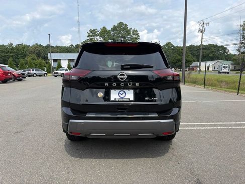 Certified 2024 Nissan Rogue SL AWD/4WD image 6
