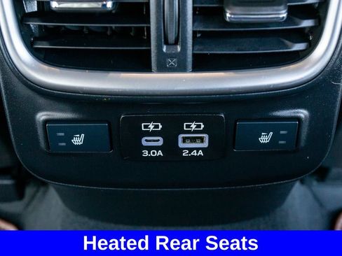 Used 2024 Subaru Outback Touring XT AWD/4WD image 7