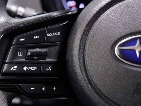 Used 2024 Subaru Crosstrek 2.0i Premium image 24