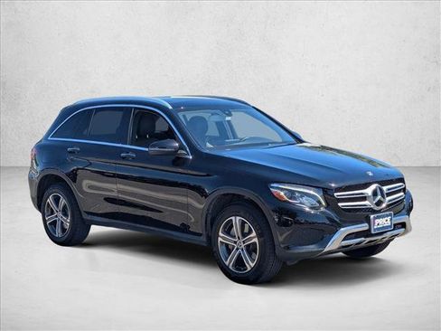 Used 2019 Mercedes-Benz GLC 300 image 3